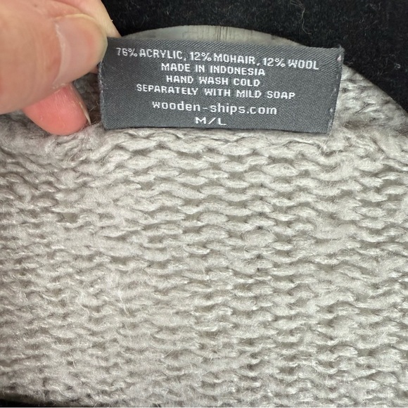 Anthropologie Wooden Ships gray open knit sweater M/L - Picture 4 of 6